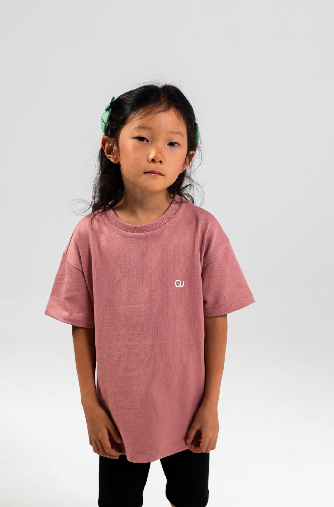 CAMISETA BÁSICA. COLOR GUAYABA