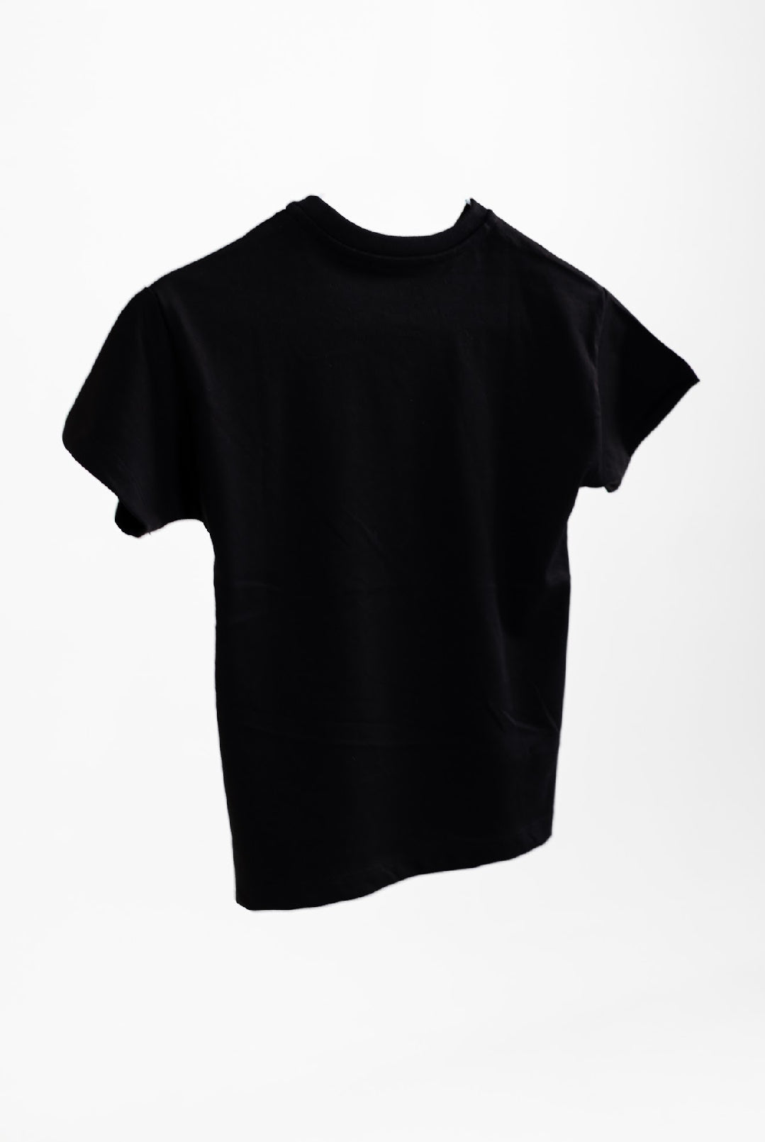 CAMISETA BÁSICA. COLOR NEGRO