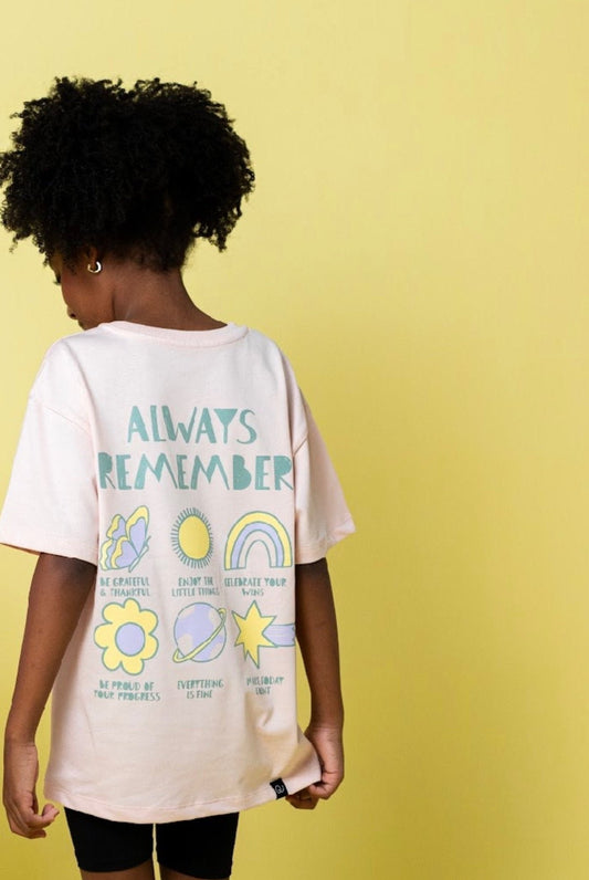 CAMISETA ALWAYS REMEMBER. COLOR PALO DE ROSA